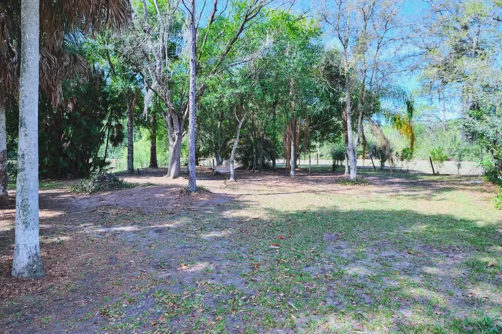 710 & 740 Evans Road Labelle FL 33935