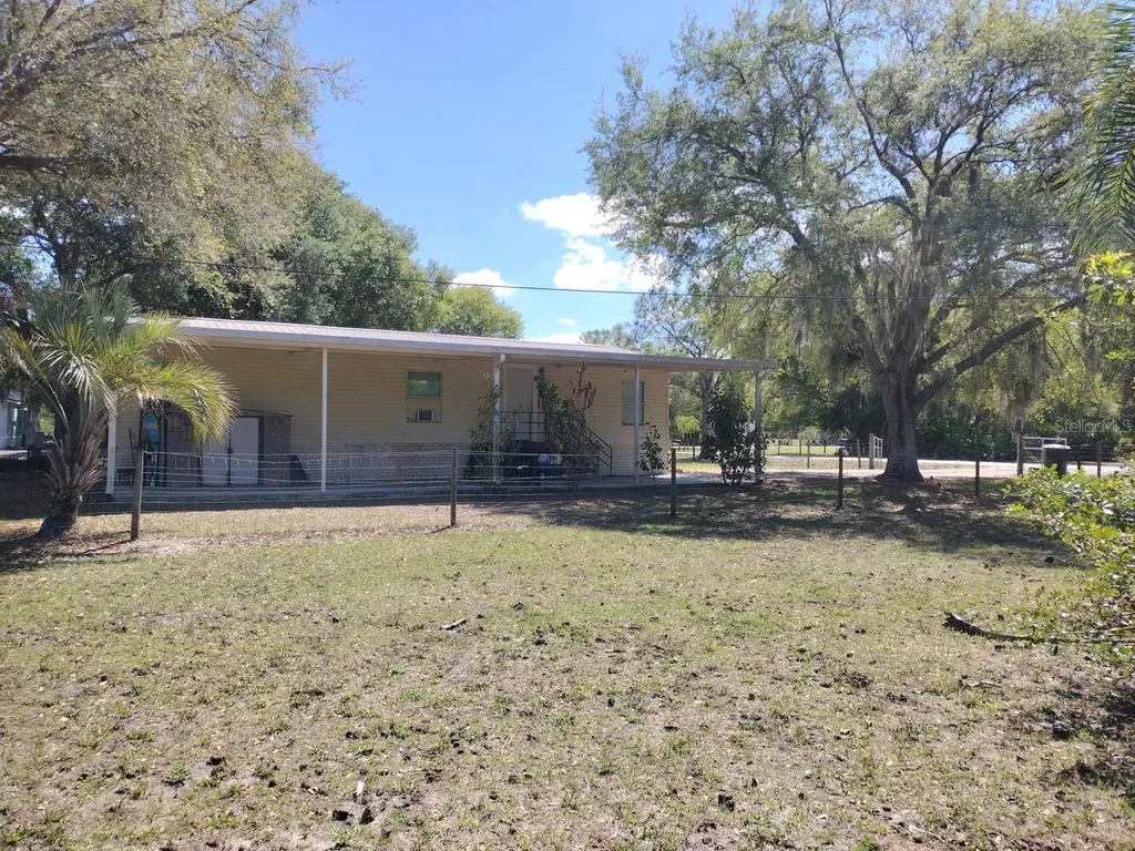710 & 740 Evans Road Labelle FL 33935