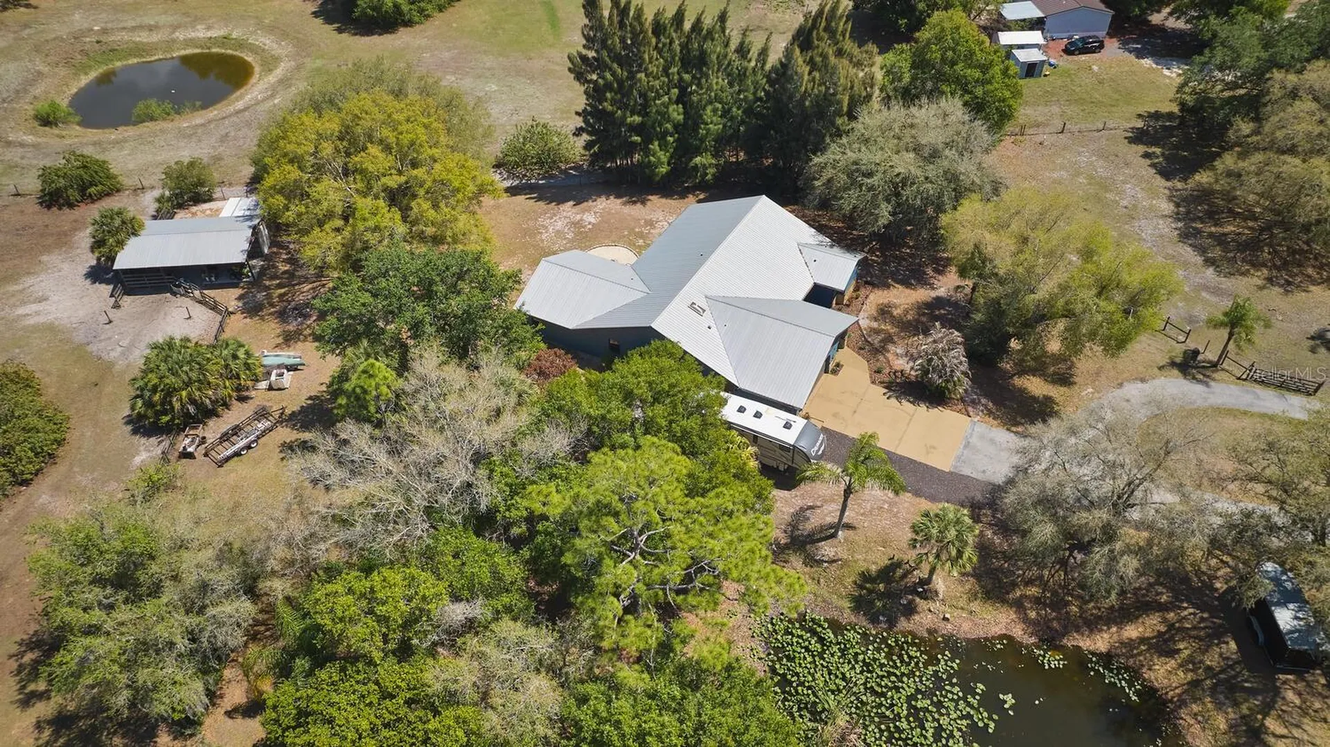 710 & 740 Evans Road Labelle FL 33935