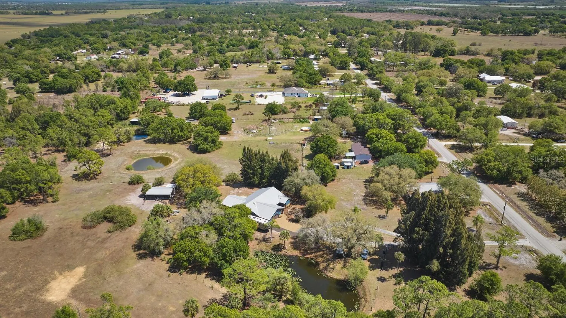 710 & 740 Evans Road Labelle FL 33935