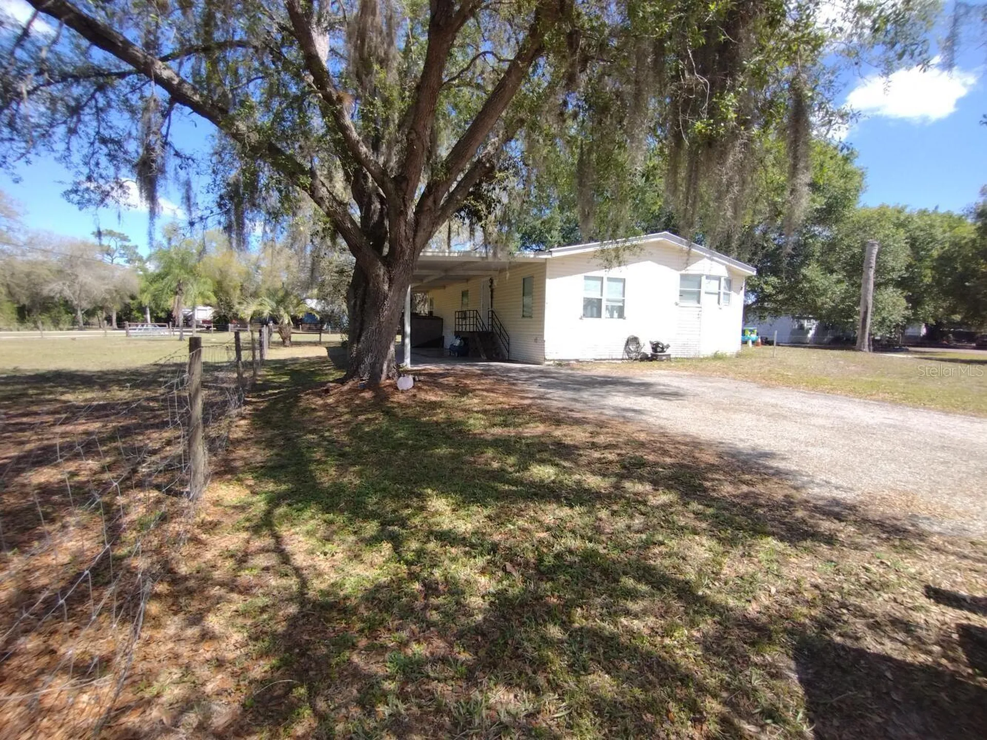 710 & 740 Evans Road Labelle FL 33935