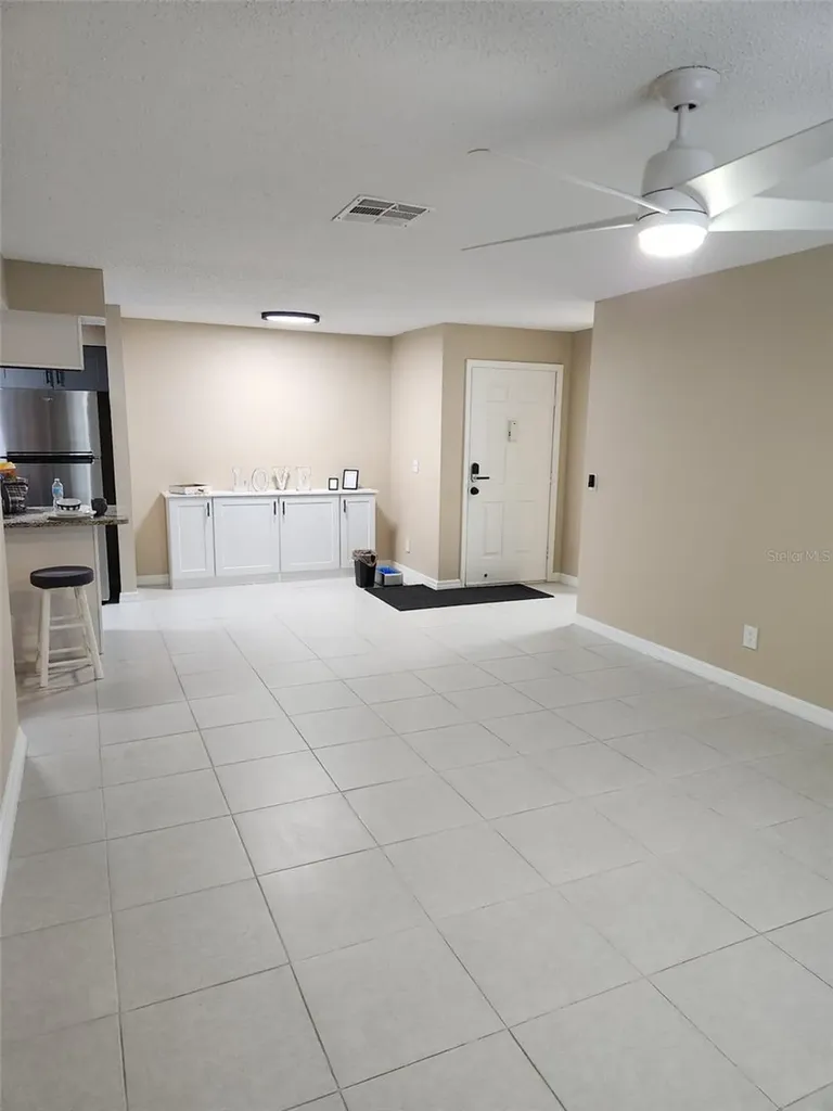 211 Thorn Tree Place Brandon FL 33510