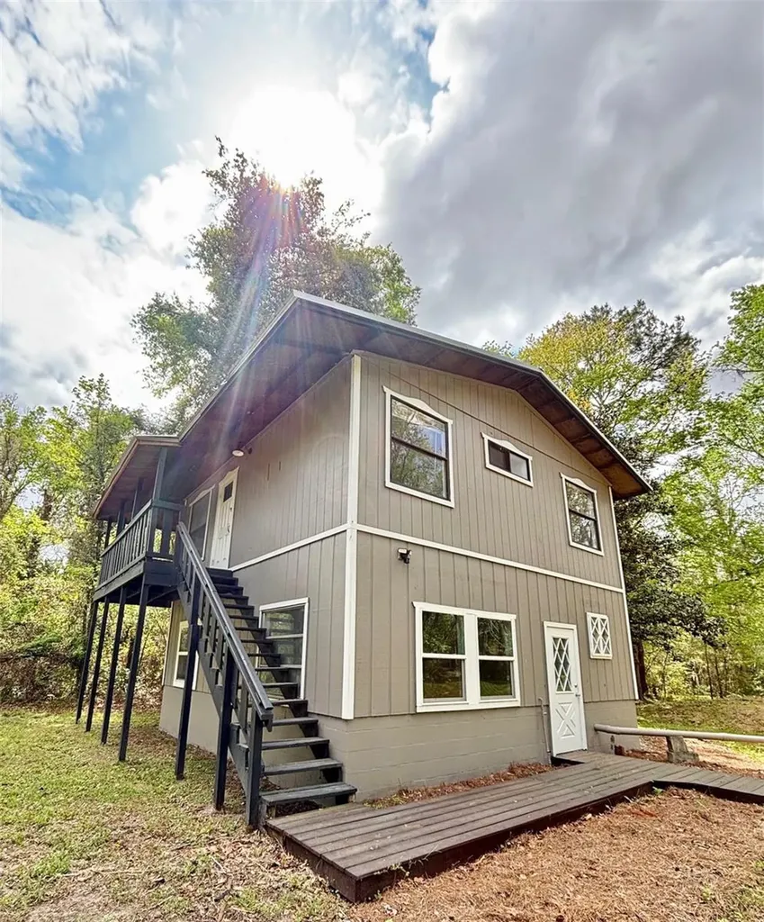 18917 NW County Road 239 Alachua FL 32615