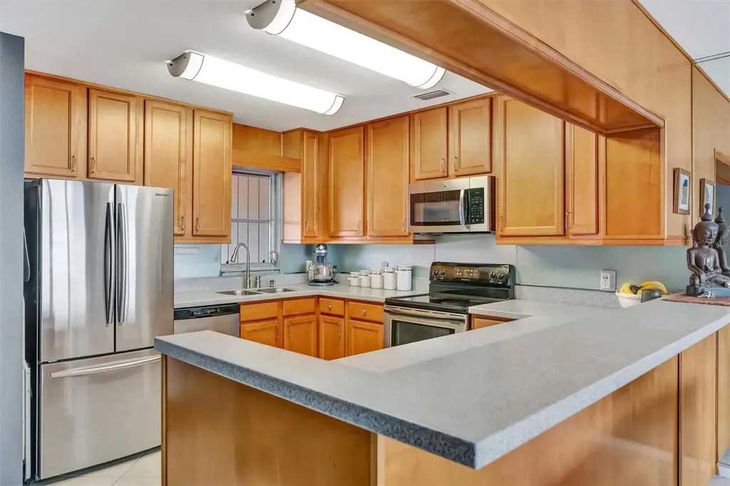 3863 Catalina Drive Bradenton FL 34210