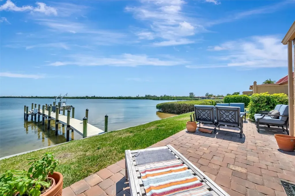 3863 Catalina Drive Bradenton FL 34210