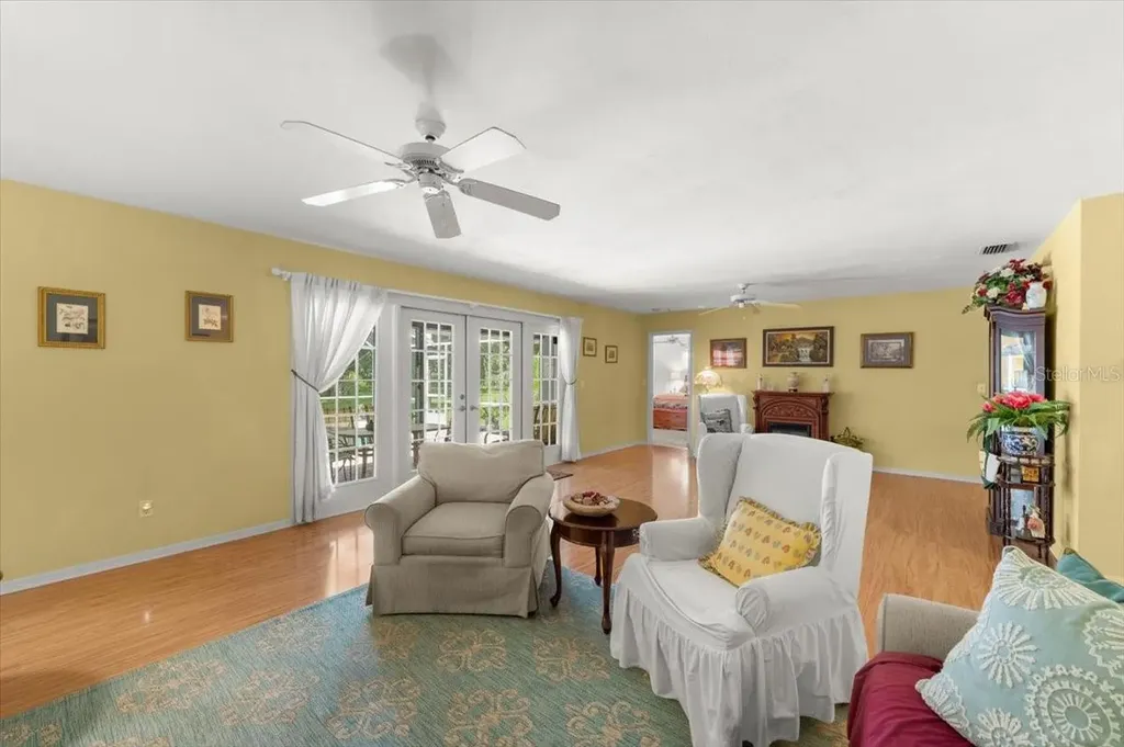 2260 Pioneer Trail New Smyrna Beach FL 32168