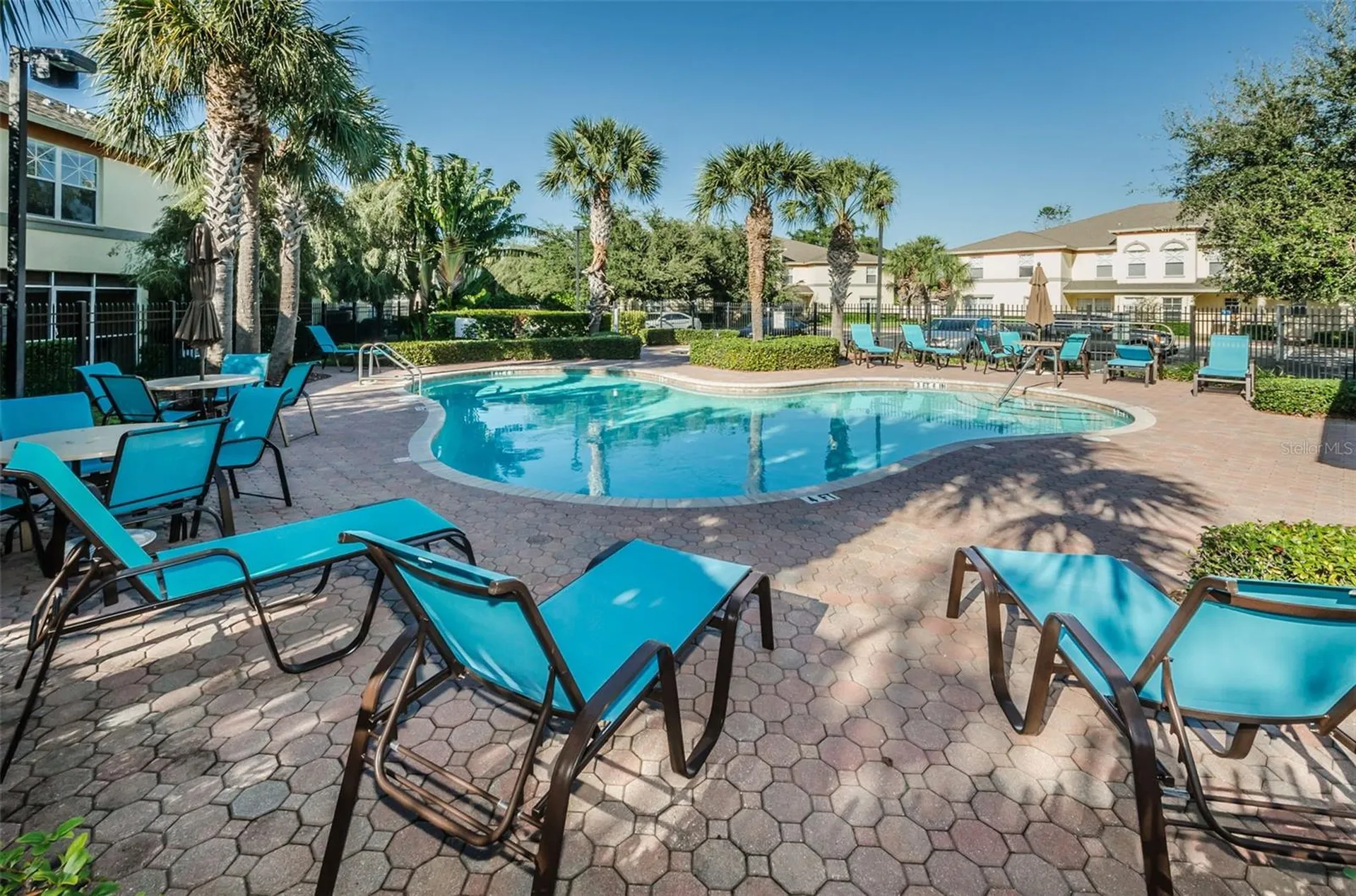3876 Island Way St Petersburg FL 33705