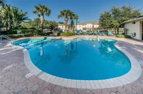 3876 Island Way St Petersburg FL 33705