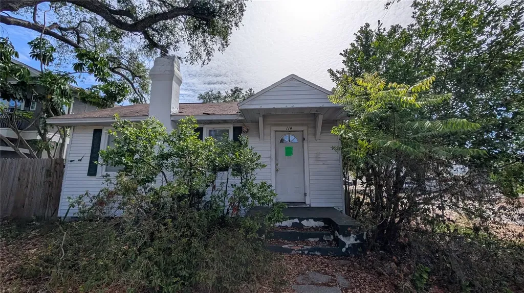 114 S Bungalow Park Avenue Tampa FL 33609