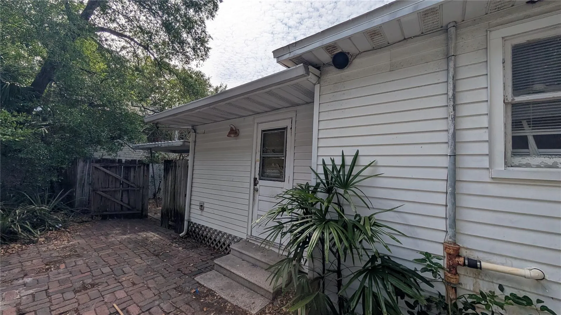 114 S Bungalow Park Avenue Tampa FL 33609