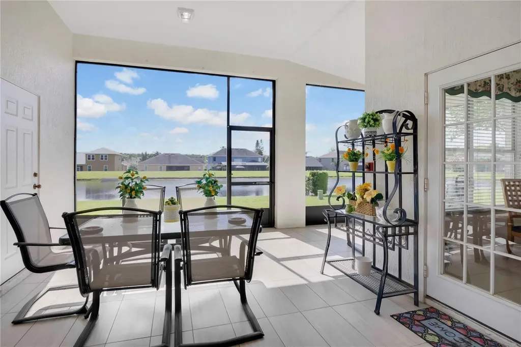 3104 Stonehurst Circle Kissimmee FL 34741