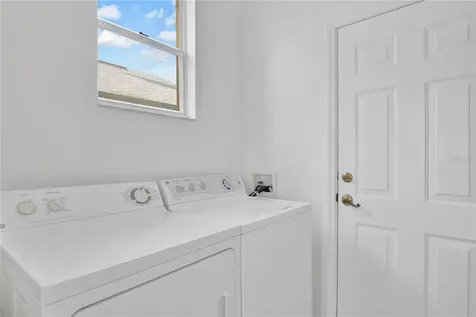 3104 Stonehurst Circle Kissimmee FL 34741