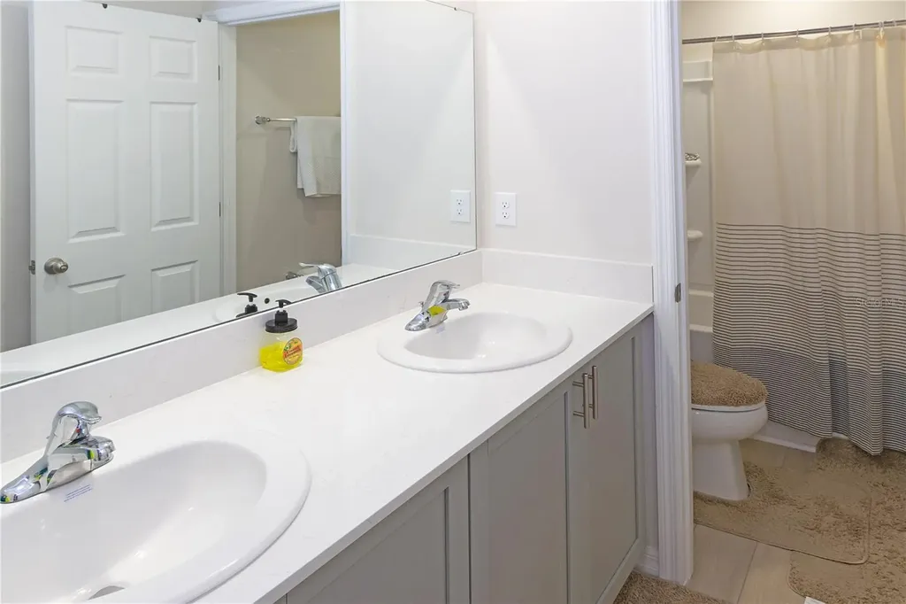3798 King Hill Drive Haines City FL 33844