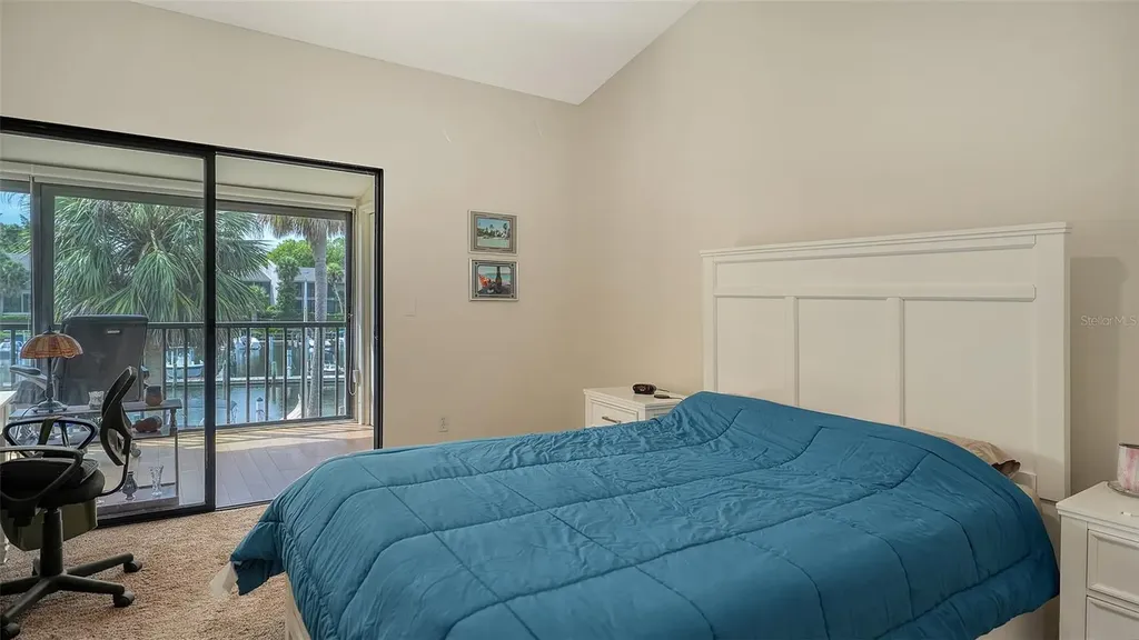 1611 Clower Creek Drive Sarasota FL 34231