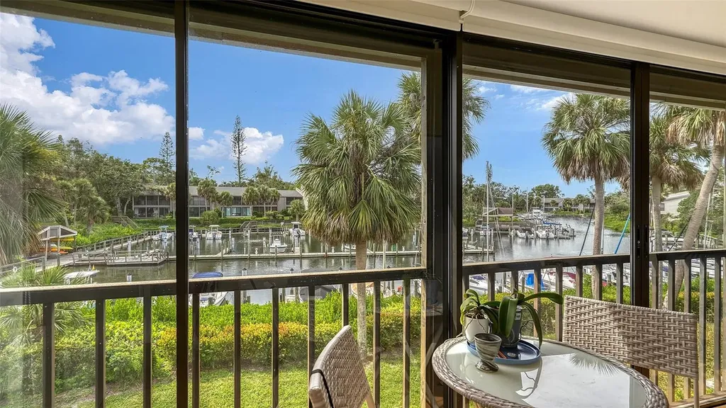 1611 Clower Creek Drive Sarasota FL 34231