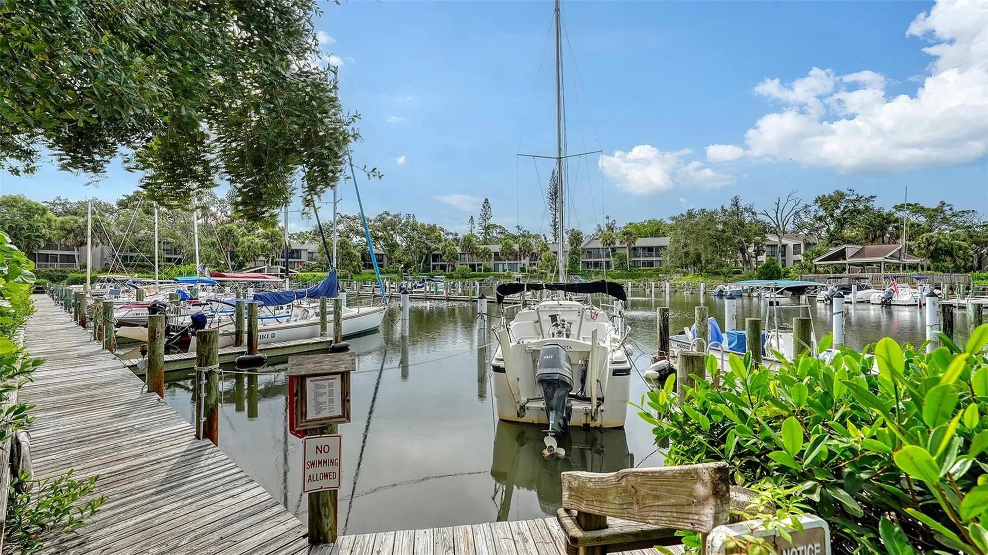 1611 Clower Creek Drive Sarasota FL 34231