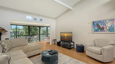 1611 Clower Creek Drive Sarasota FL 34231
