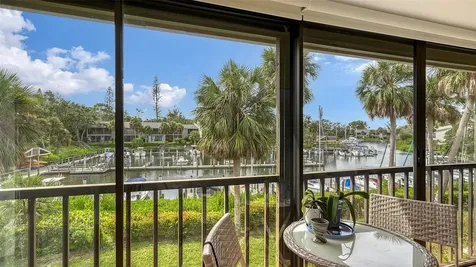 1611 Clower Creek Drive Sarasota FL 34231