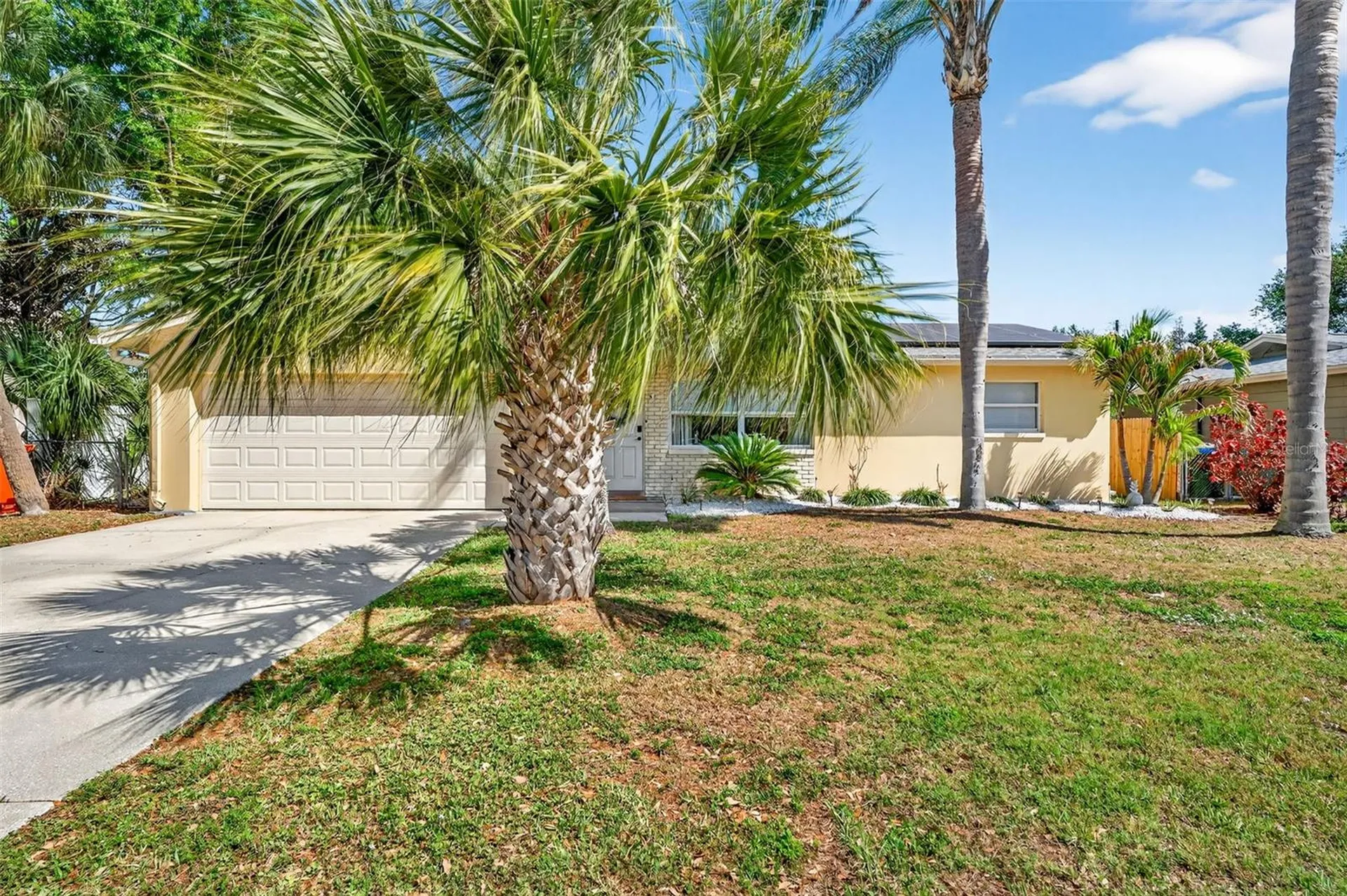 9925 47th Avenue N Seminole FL 33708