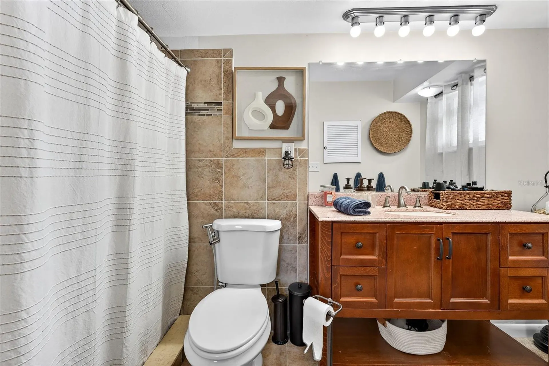 9925 47th Avenue N Seminole FL 33708
