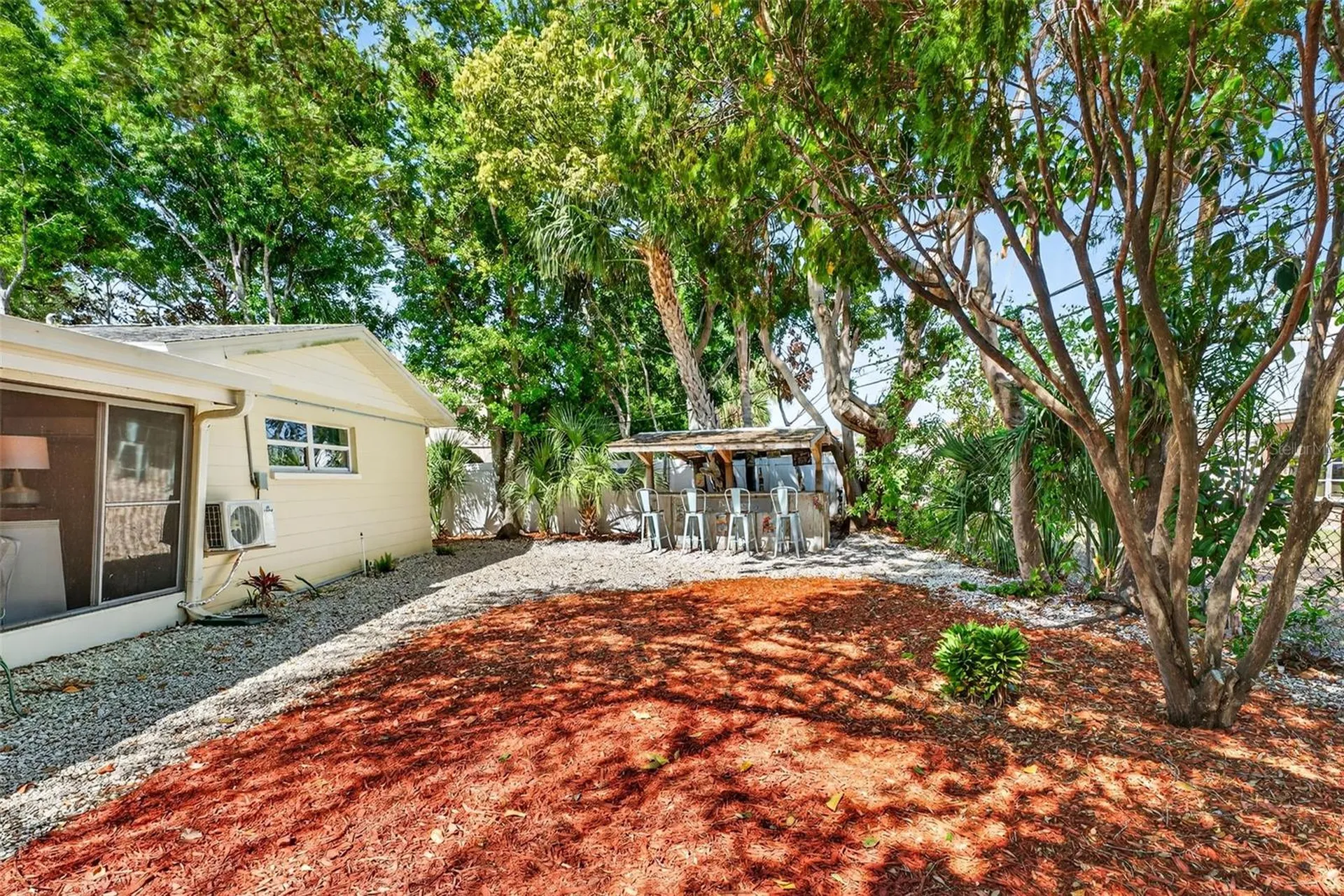 9925 47th Avenue N Seminole FL 33708