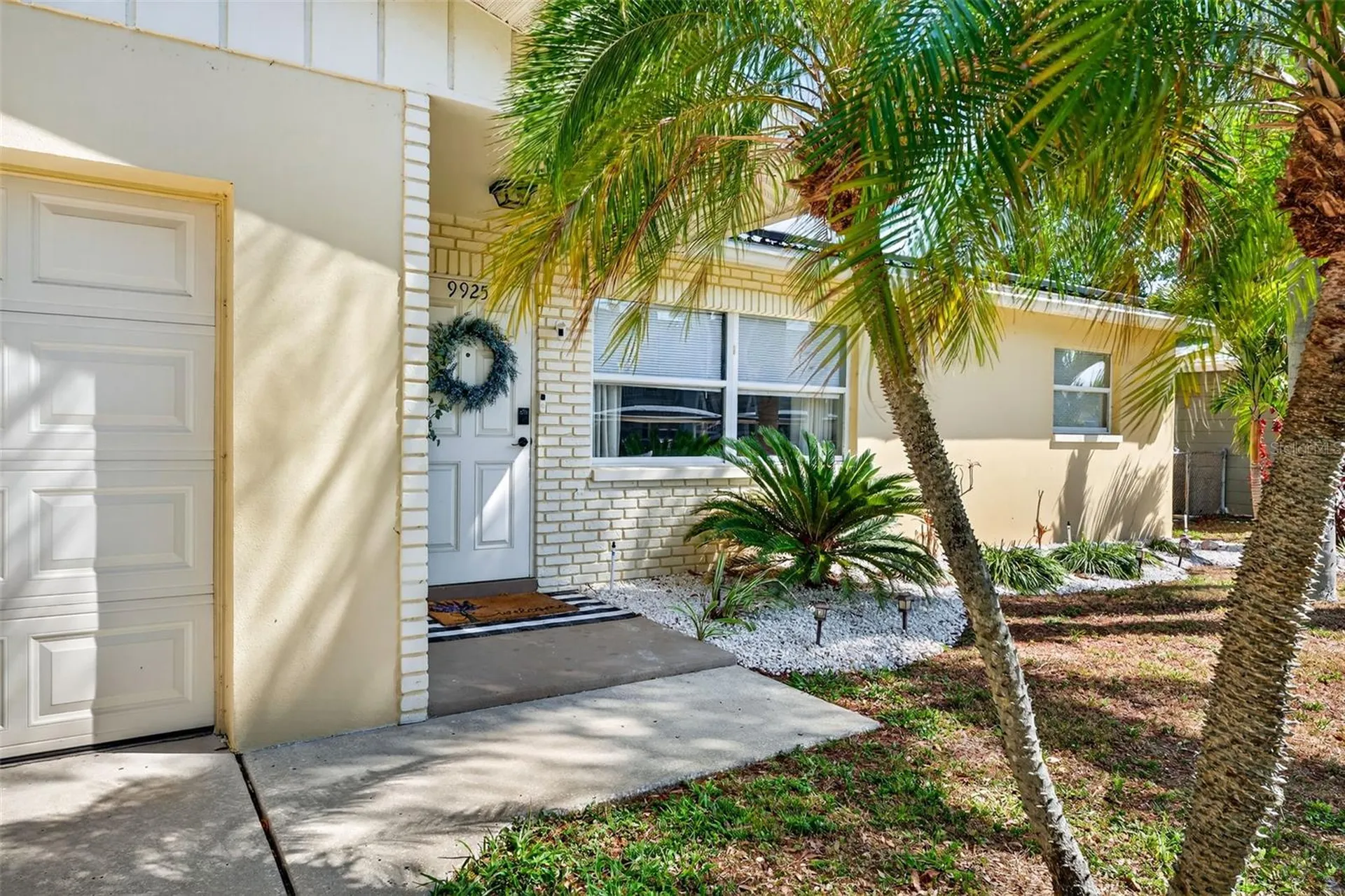 9925 47th Avenue N Seminole FL 33708