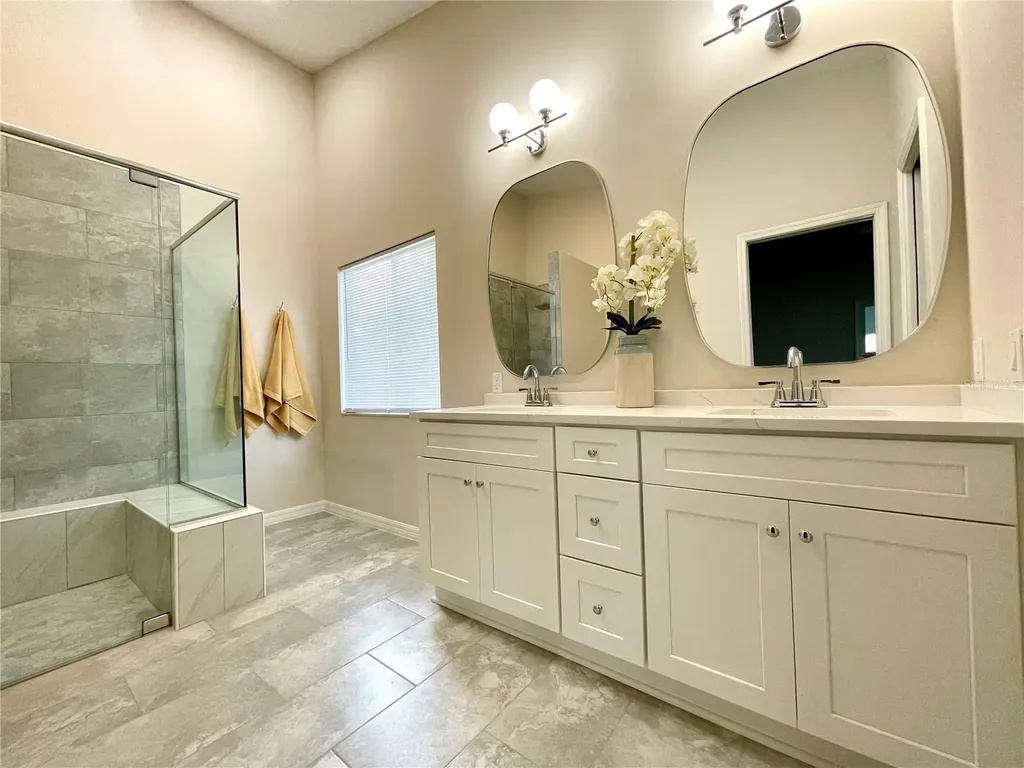 6042 Wade Street Leesburg FL 34748