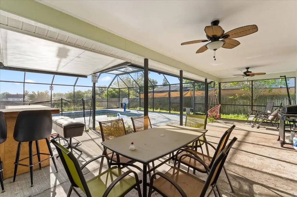 905 Stratford Manor Drive Brandon FL 33510