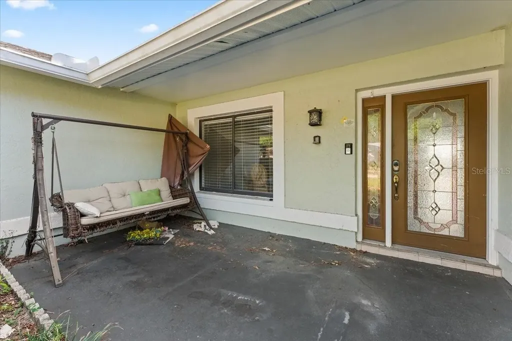 905 Stratford Manor Drive Brandon FL 33510