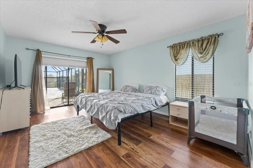 905 Stratford Manor Drive Brandon FL 33510