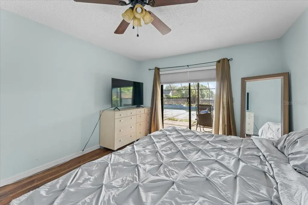 905 Stratford Manor Drive Brandon FL 33510