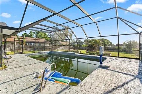 905 Stratford Manor Drive Brandon FL 33510