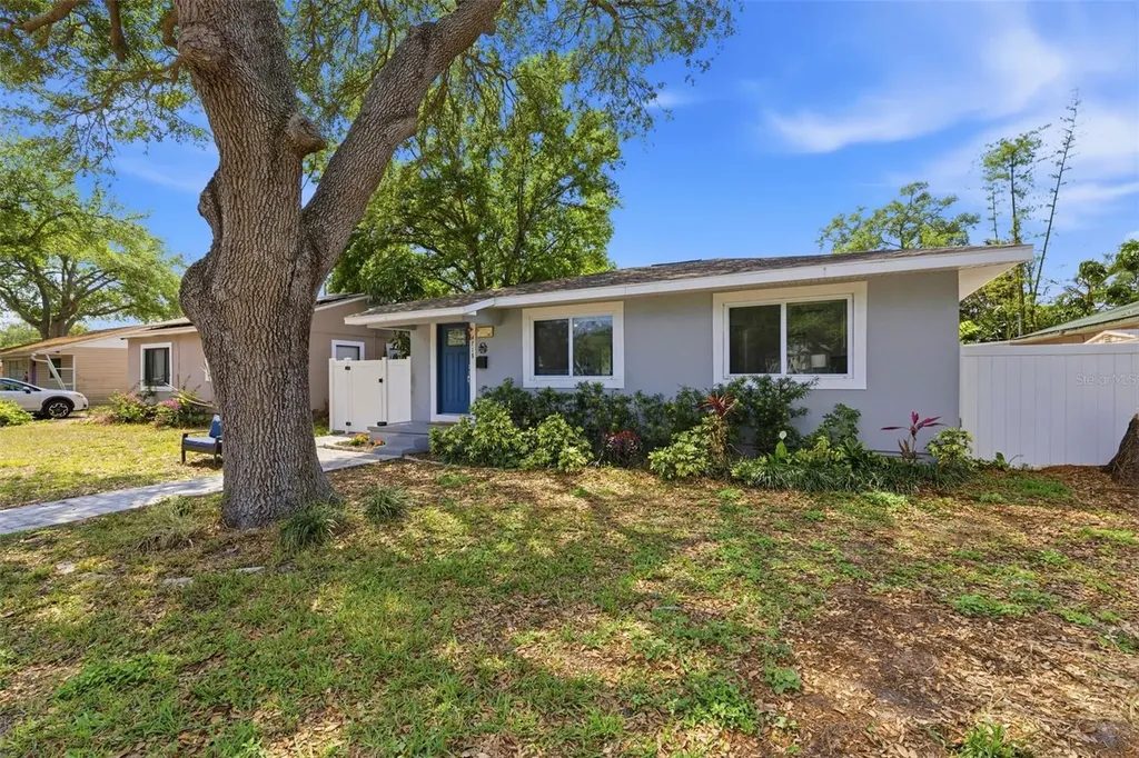 4718 22nd Street N St Petersburg FL 33714