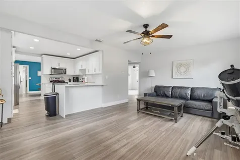 4718 22nd Street N St Petersburg FL 33714