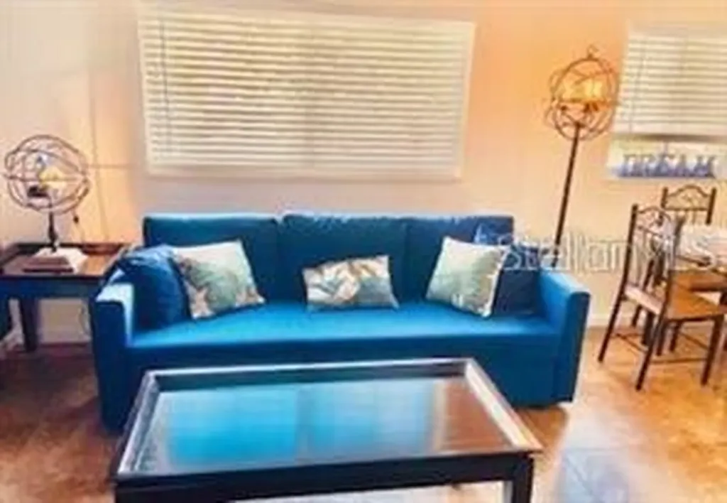 3206 W Azeele Street Tampa FL 33609