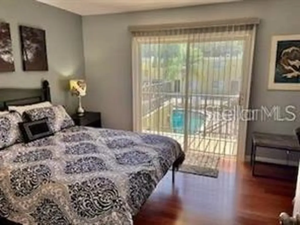 3206 W Azeele Street Tampa FL 33609