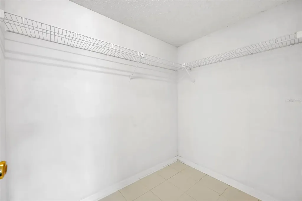 2427 Tack Room Lane Orlando FL 32812