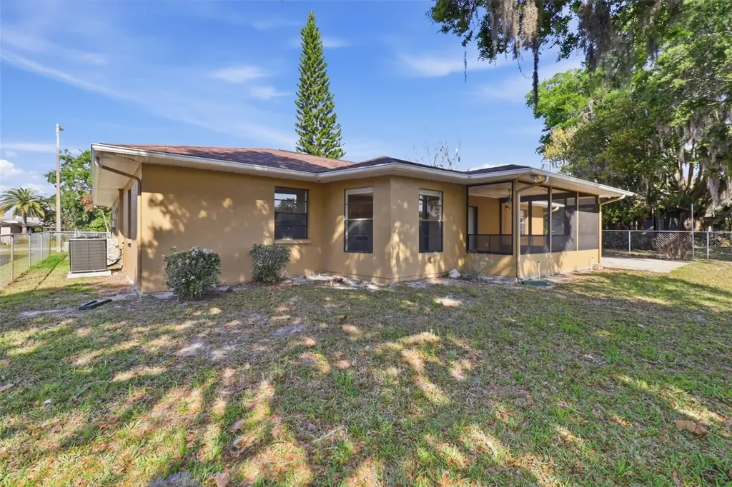 12824 Lake Tree Lane Hudson FL 34669