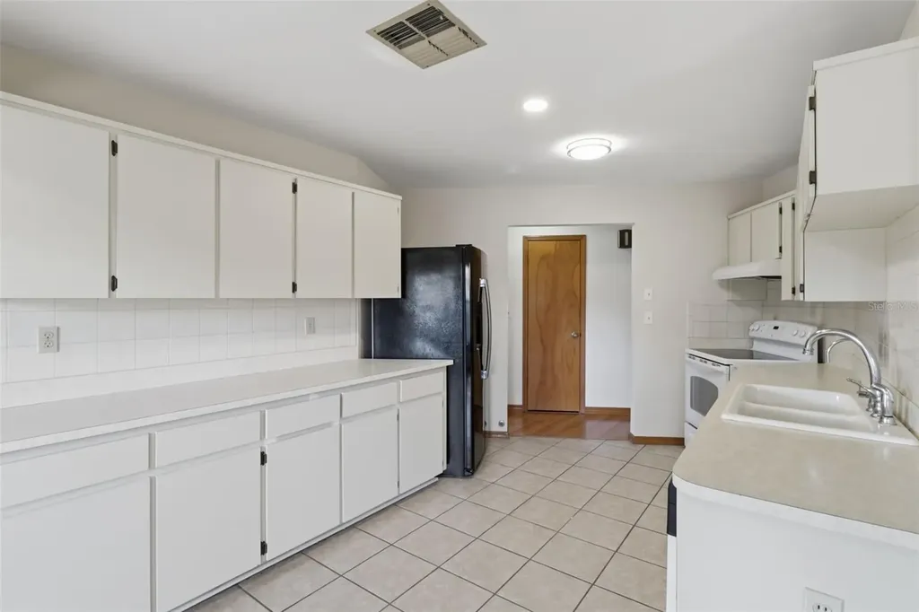 12824 Lake Tree Lane Hudson FL 34669