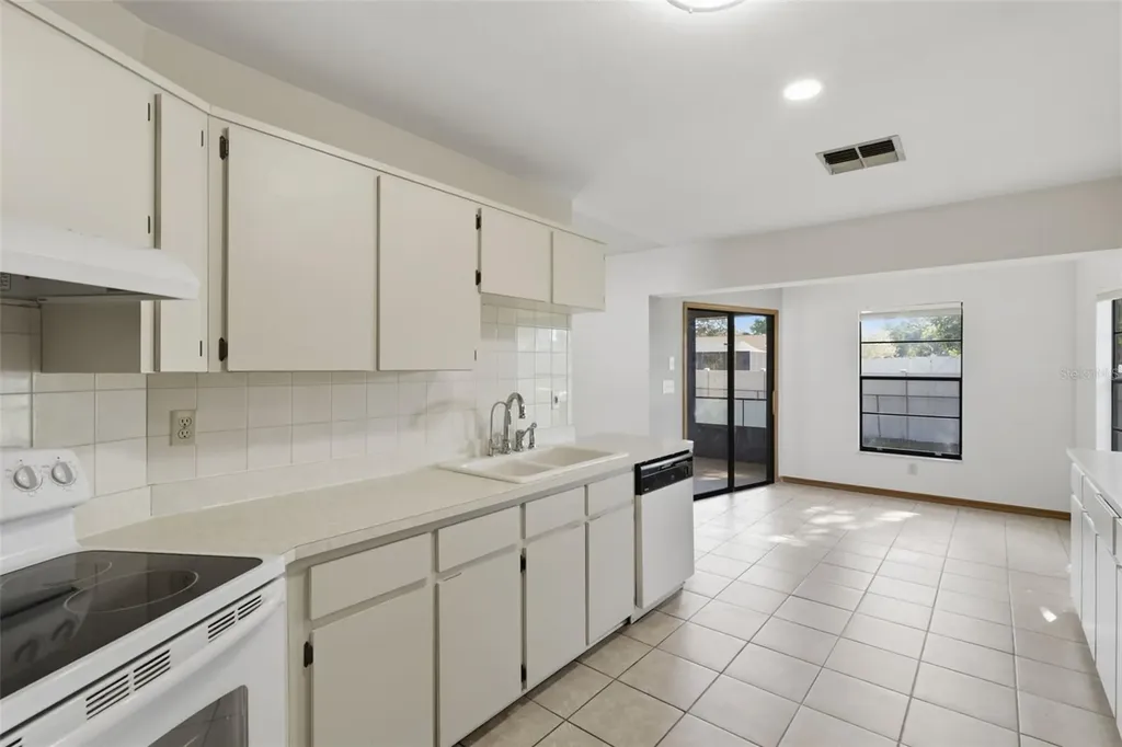 12824 Lake Tree Lane Hudson FL 34669