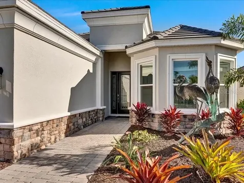 14958 Contenta Loop Bradenton FL 34211