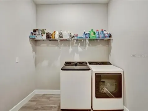 14958 Contenta Loop Bradenton FL 34211
