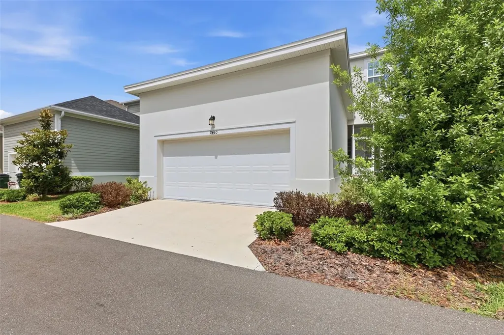 7410 Barrier Cove Way Kissimmee FL 34747