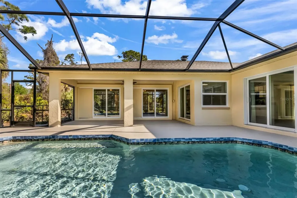 2485 Traverse Avenue North Port FL 34286