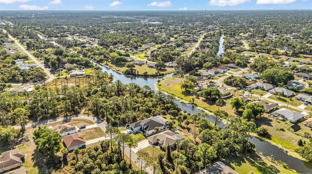 2485 Traverse Avenue North Port FL 34286