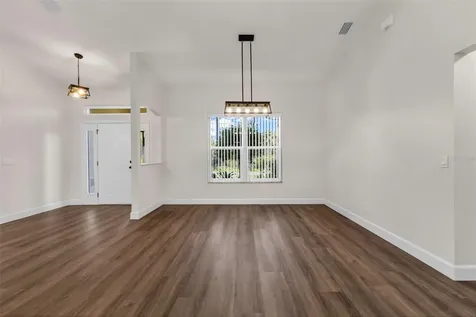2485 Traverse Avenue North Port FL 34286