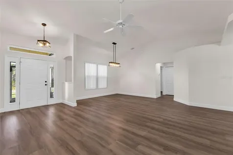 2485 Traverse Avenue North Port FL 34286