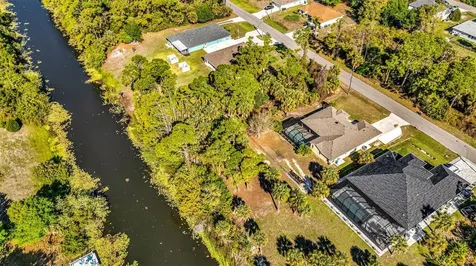 2485 Traverse Avenue North Port FL 34286