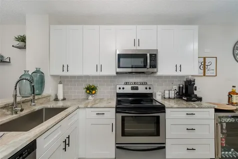 7900 Hardwick Drive New Port Richey FL 34653