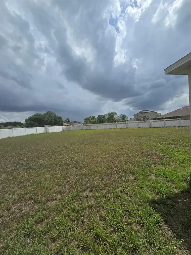 12015 Butler Woods Circle Riverview FL 33579